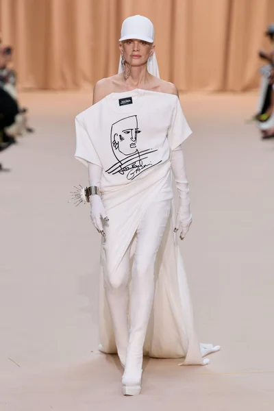 Look 58